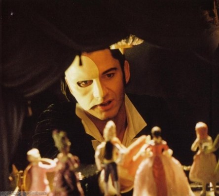 Stranger-than-You-Dreamt-It-alws-phantom-of-the-opera-movie-19743553-731-654